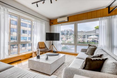 Sunny Luxury Loft,Stunning Acropolis View, Jacuzzi, Athen