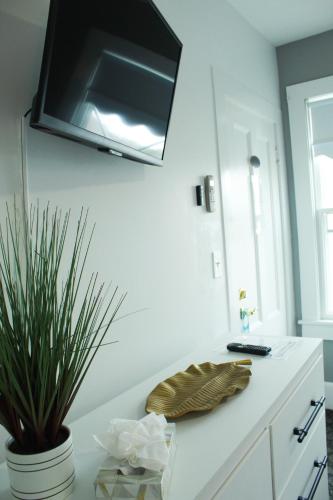 By The Sea Guests Bed & Breakfast and Suites By The Sea Guests Bed & Breakfast and Suites