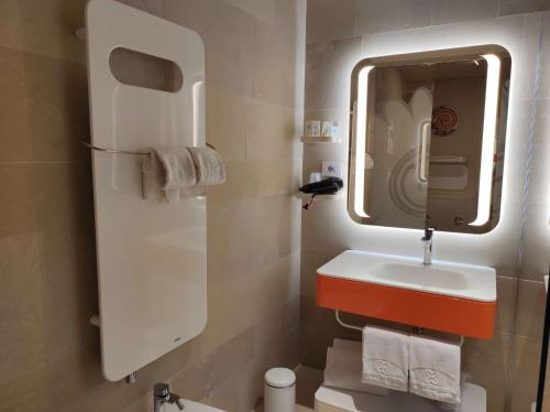 Junior Suite image 5
