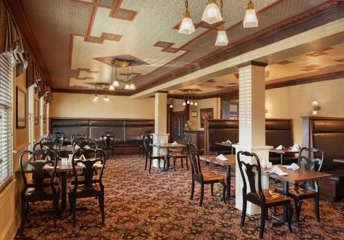 The Sacajawea Hotel - 편의 시설/서비스