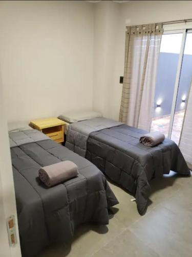 2 twin beds, 1 sofa bed