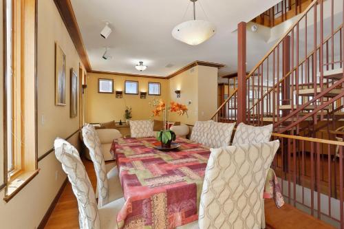 Waterfront Long Lake Home All Seasons Destination - image 8