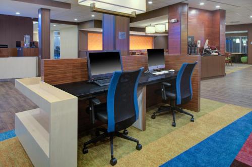 Fairfield by Marriott Inn & Suites Detroit Canton