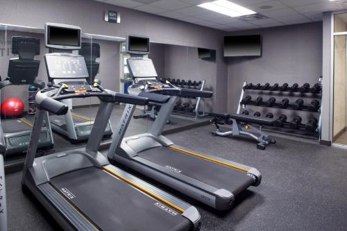 Fairfield by Marriott Inn & Suites Detroit Canton