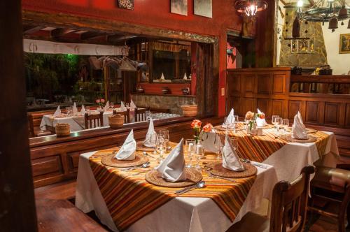 Hotel Hacienda Abraspungo 2