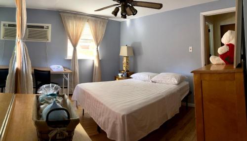 ABnB Superhost - Siris Favorite Place in Havertown, USA