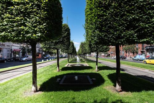 City Center Quiet Flat - main image
