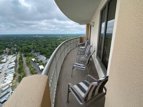 Margate Tower 2401 Condo 3