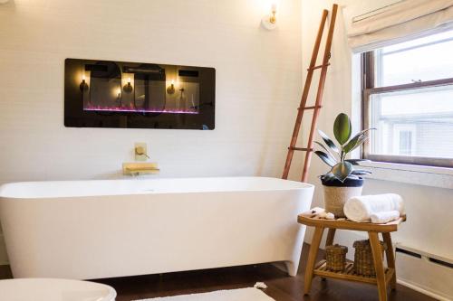 The Loft at Woodhaven Hideaway in Myerstown, USA