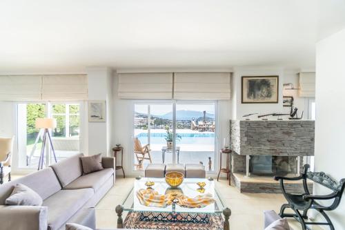 Premium Villa - Amazing Seaviews in Konacik