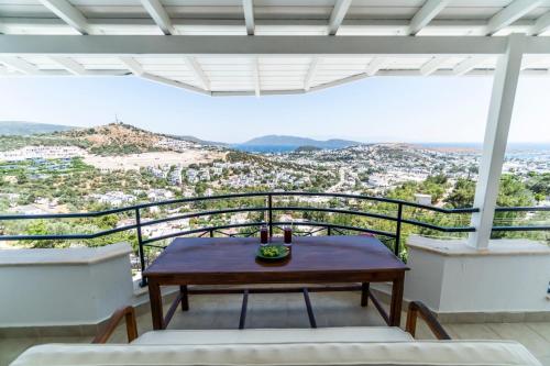 Premium Villa - Amazing Seaviews in Konacik