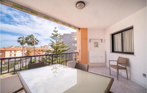  Beautiful Apartment In Sueca With Outdoor Swimming Pool, Wifi And Swimming Pool in Sueca