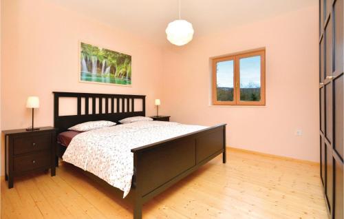 5 Bedroom Gorgeous Home In Bisko