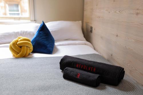 Revolver Glasgow Room Type - Private Bijou Bed - Shared Facilities 