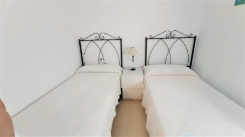 Apartamentos Carril de la Fuente - image 5