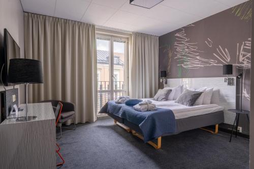Quality Hotel Park Södertälje City - image 13