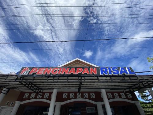 . Penginapan Risal