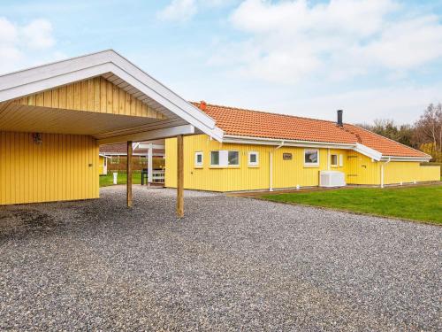 6 person holiday home in Nordborg