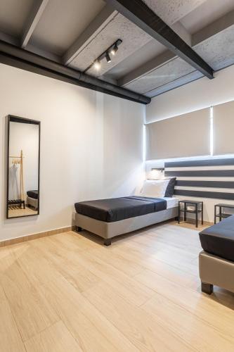 Ermoo Athens Modern Living 3