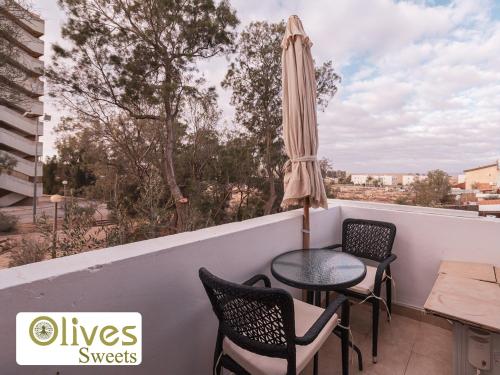 ระเบียง/ชานเรือน, Olives sweets in อาราด