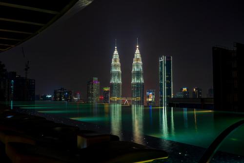 Eaton Residence KLCC by Yemala - image 13