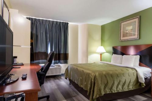 Quality Inn Baytown - Houston East - image 10