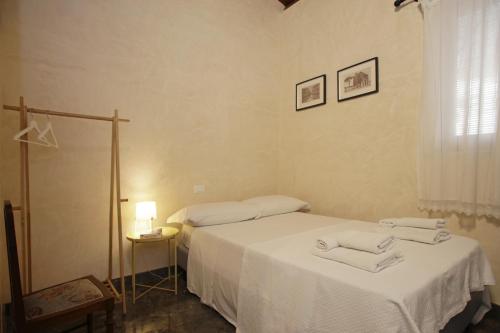 Casa Miqvà - Rooms in shared apartment, Palermo (fotografie 9)