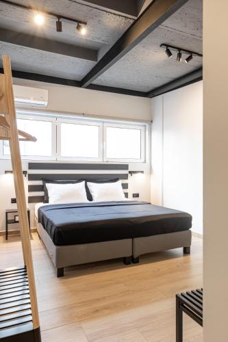 Ermoo Athens Modern Living, Atenas