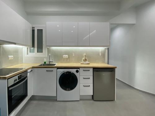 Luxury 1 Bedroom Flat - image 9