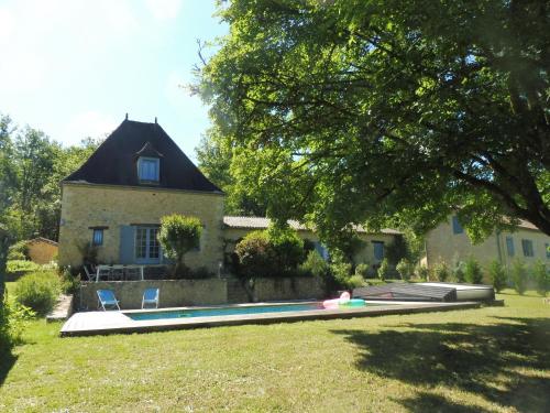 Maisons de vacances Gite a la ferme avec piscine