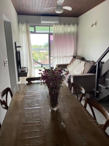 Cobertura 3 dormitórios, 2 vagas, churrasqueira, Wi-fi free, Lázaro Ubatuba