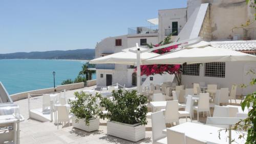 Piazzetta Petrone Apartments + parking 3