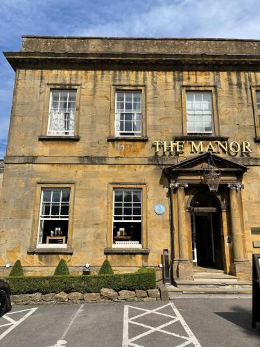 Manor Hotel by Greene King Inns - image 3