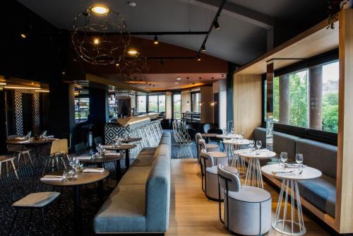 ห้องอาหาร, Tribe Carcassonne in การ์กาสซอน