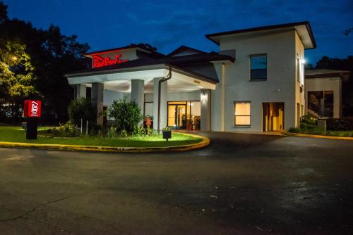 Red Roof Inn Tallahassee East