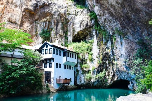 Riverside Buna - Mostar
