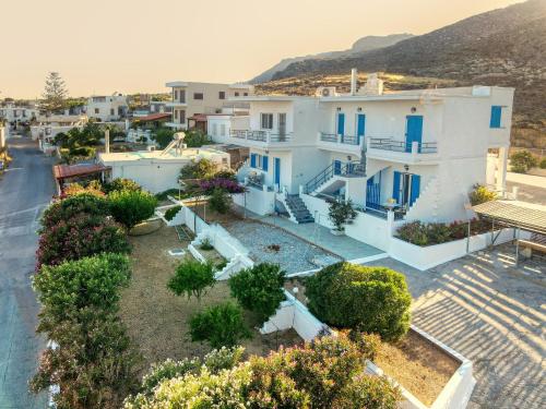 Surrounding environment, Zeus Apartments in Lefki