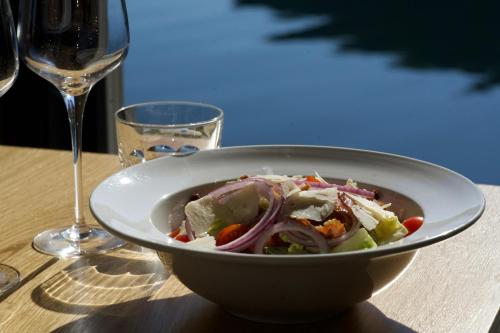 Solsiden Brygge Rorbuer - main image