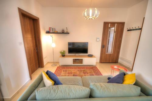 Charming 2 bedroom apartment close to Junior College ETUS1-1 in Msida