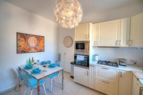 Charming 2 bedroom apartment close to Junior College ETUS1-1 in Msida