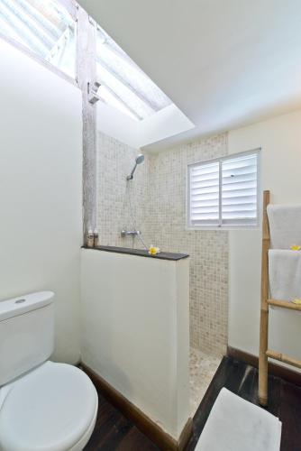 Two-Bedroom Villa with Private Pool image 10