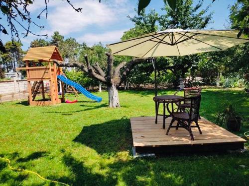 Playground, Семеен хотел Свети Георги in Kavarna