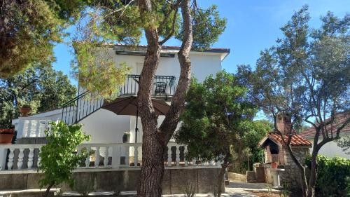 Buitenkant, Two-room Apartment LIDIJA with terrace and parking in Okrug Donji