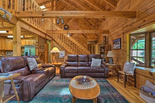 Pet-Friendly Canton Cabin with Porch and Grill! in Canton, USA