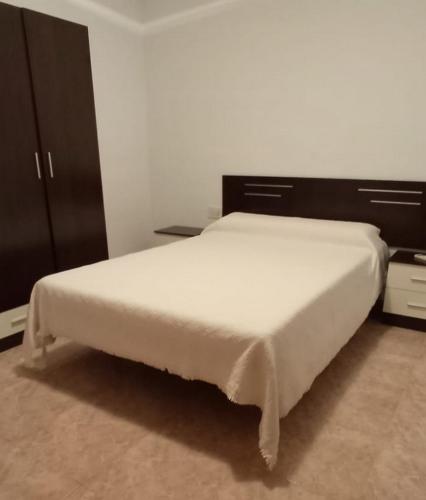 Apartment with Sea View image 3