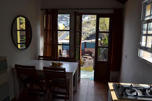 El Quinto Pino 3 habitaciones privadas con cocina y baño compartidos 5