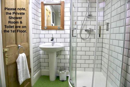 Greystoke House - image 2