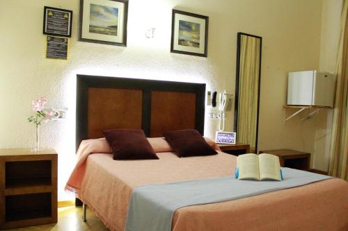 Quadruple Room image 7