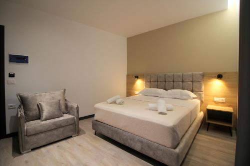 Triple Room with Sea View image 2