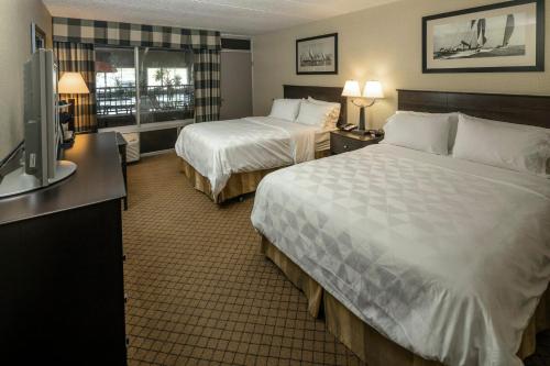 Holiday Inn Detroit Lakes